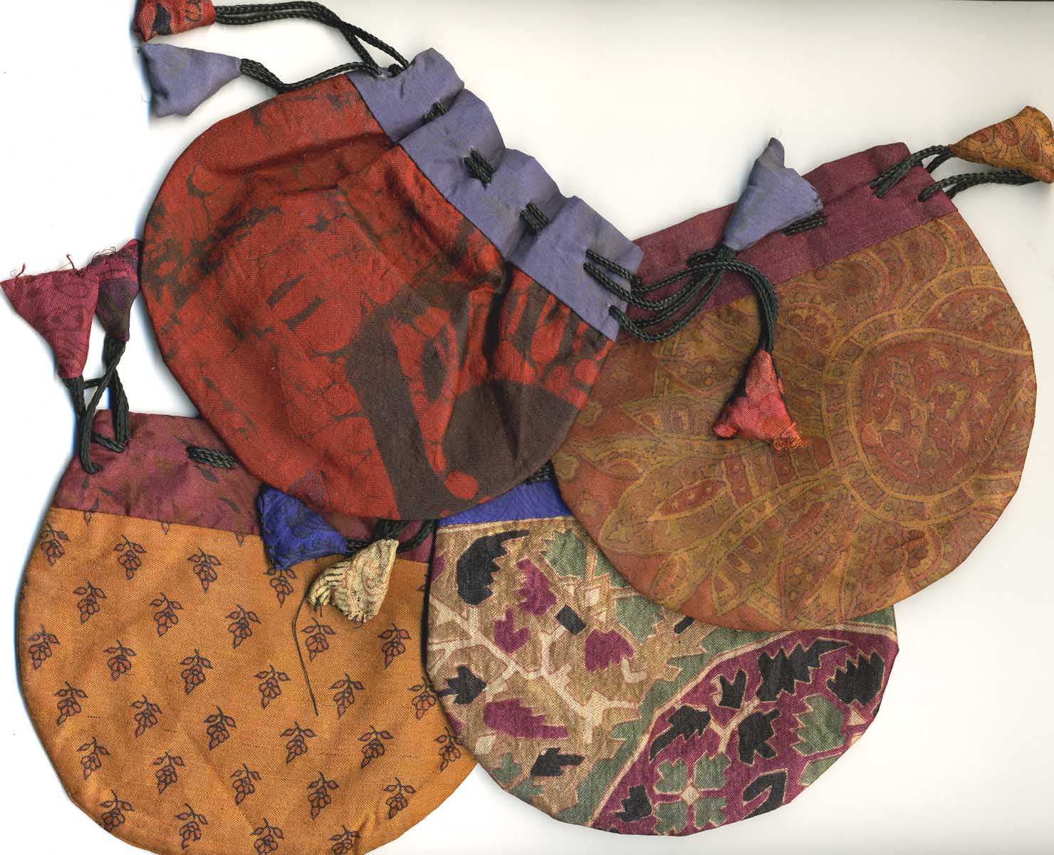 SILK SARI DRAWSTRING BAG, SMALL SIZE, WARM TONES